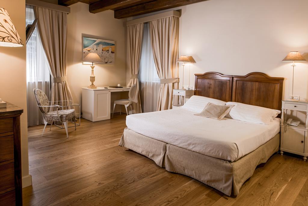Hotel & Residenza 100 Torri Ascoli Piceno Exteriér fotografie